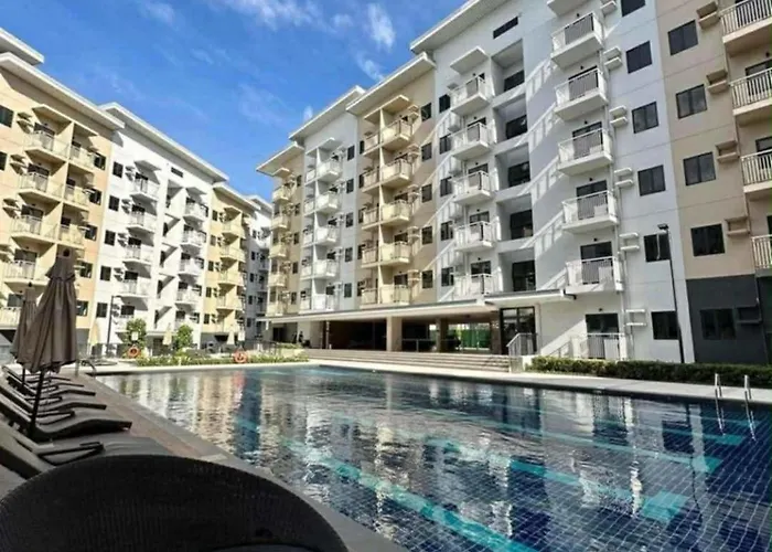 Aparthotel Hills Staycation By Sdc 4*