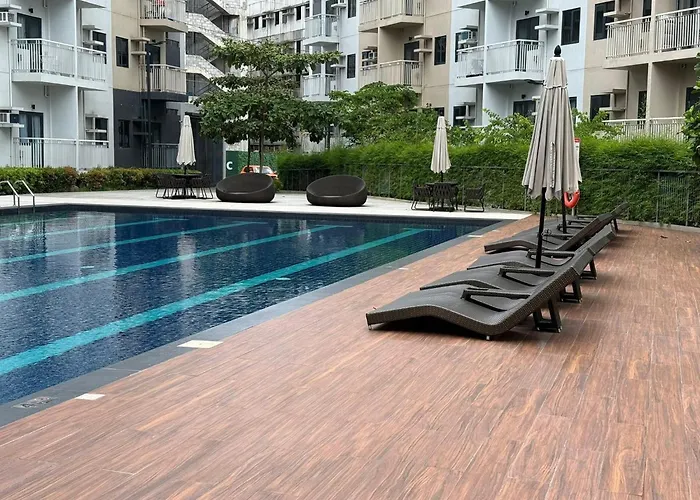 Hills Staycation By Sdc 4* Manila